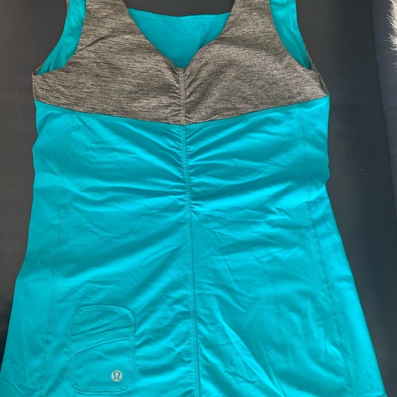 cute Lu Lu Lemon tank. bright teal blue. fits med/large - Picture 2 of 7